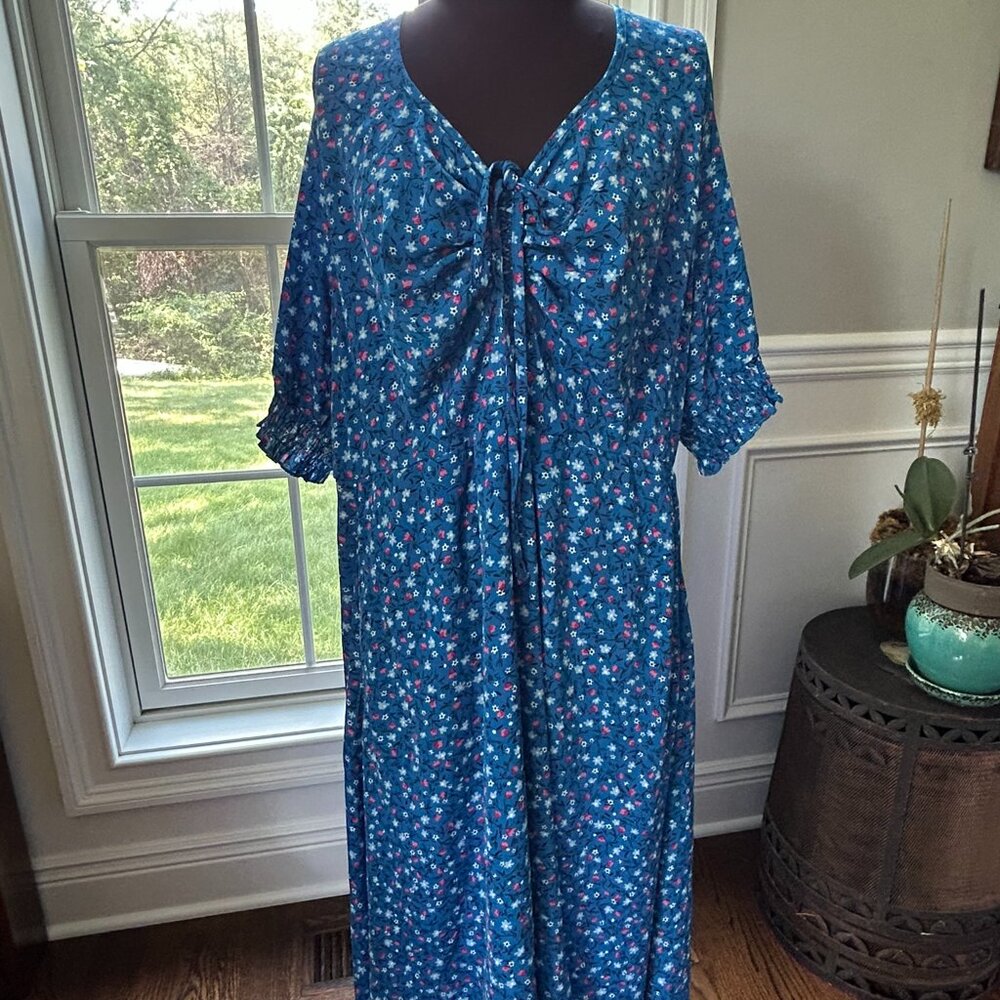 Bloomchic Royal Blue Floral Summer Dress ~ Women's Size 22-24